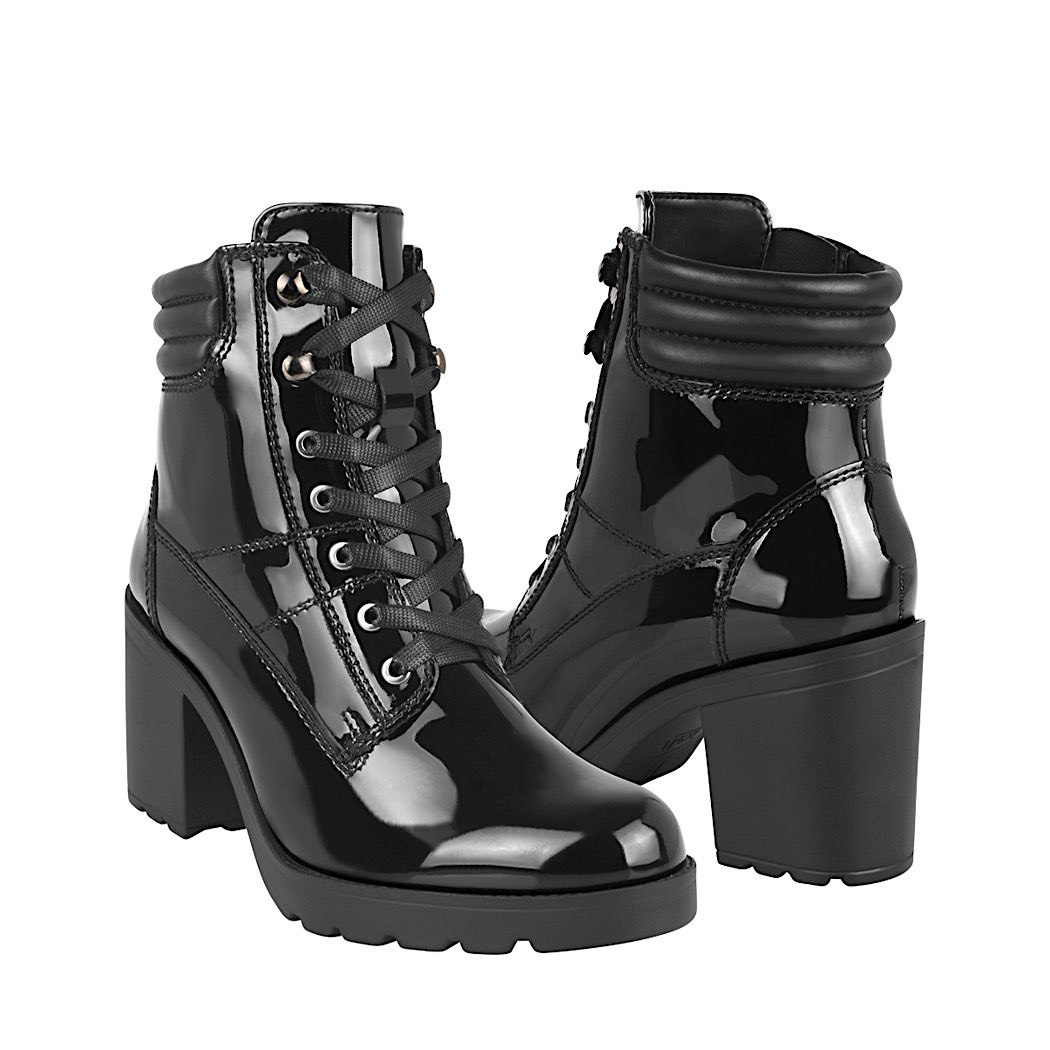 flexi botas charol